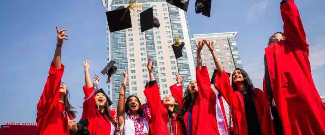 2026届申请人数突破8万!为什么波士顿大学如此吸引留学生?(图3) 2026届申请人数突破8万!为什么波士顿大学如此吸引留学生?(图3)