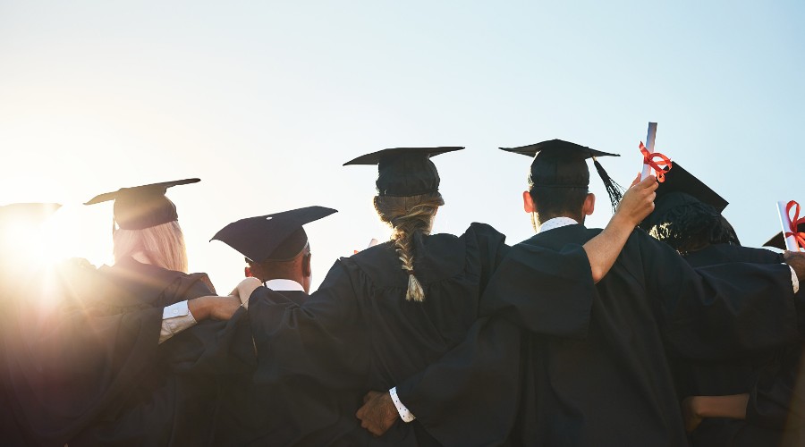 美本申请,从你进入高中的一刻,就开始卷了!(图5) 美本申请,从你进入高中的一刻,就开始卷了!(图5)