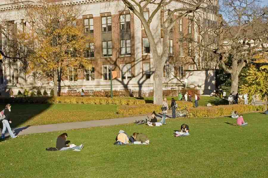 好家伙!用高考成绩也可以申请国外大学?听起来真香!(图2) 好家伙!用高考成绩也可以申请国外大学?听起来真香!(图2)