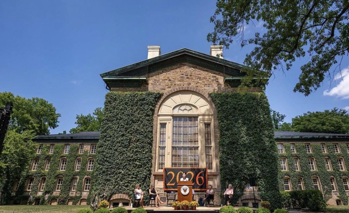 【每期一校】连续12年登顶U.S.News美综榜首的普林斯顿大学,是实至名归还是......(图2) 【每期一校】连续12年登顶U.S.News美综榜首的普林斯顿大学,是实至名归还是......(图2)