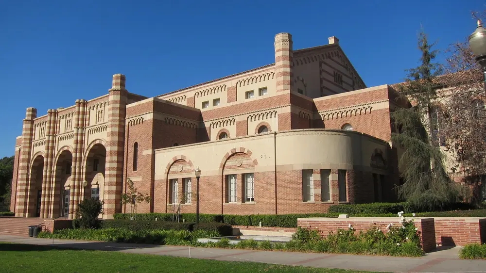 美研申请丨成绩平平也能get名校 offer:UCLA—MQE(图6) 美研申请丨成绩平平也能get名校 offer:UCLA—MQE(图6)