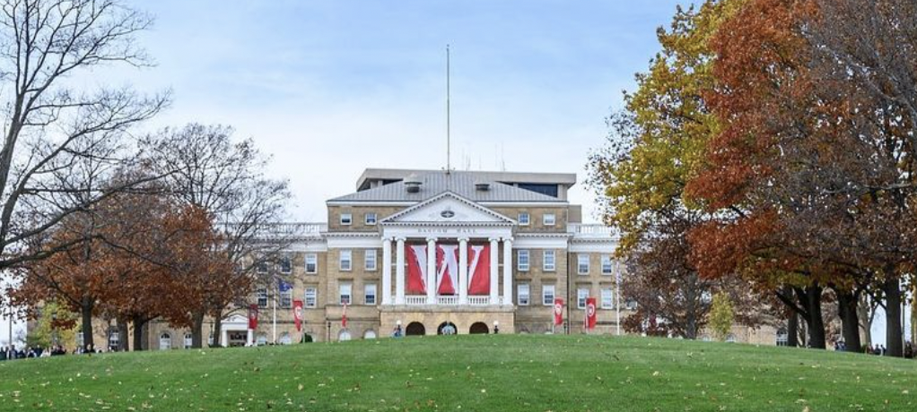 GPA2.4?历时一年逆袭威斯康星大学麦迪逊分校!(图10) GPA2.4?历时一年逆袭威斯康星大学麦迪逊分校!(图10)